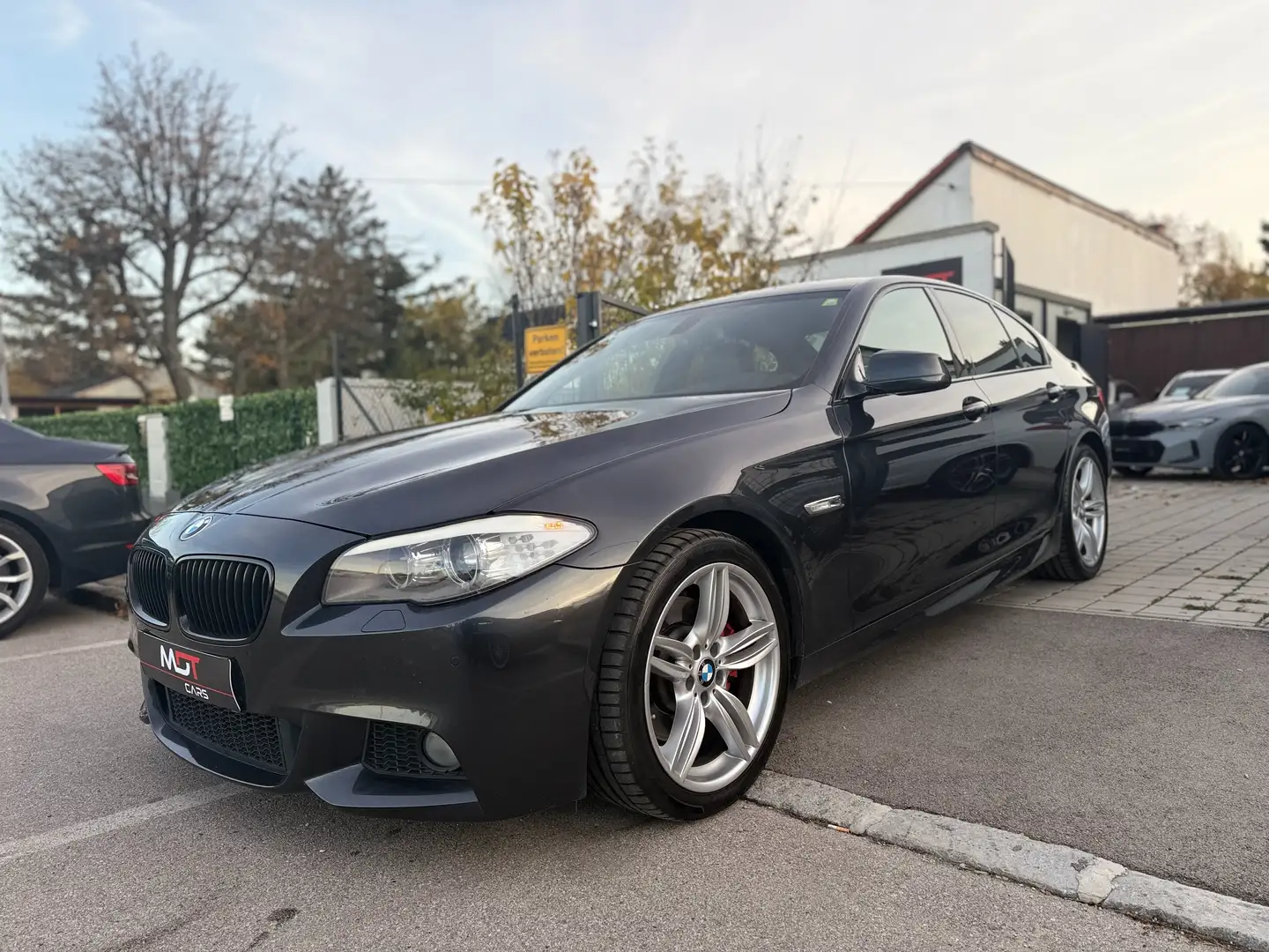 BMW 530 530 d xDrive M-Paket|HIFI|SOFT|LEDER|PDC|SZHZG Grau - 2
