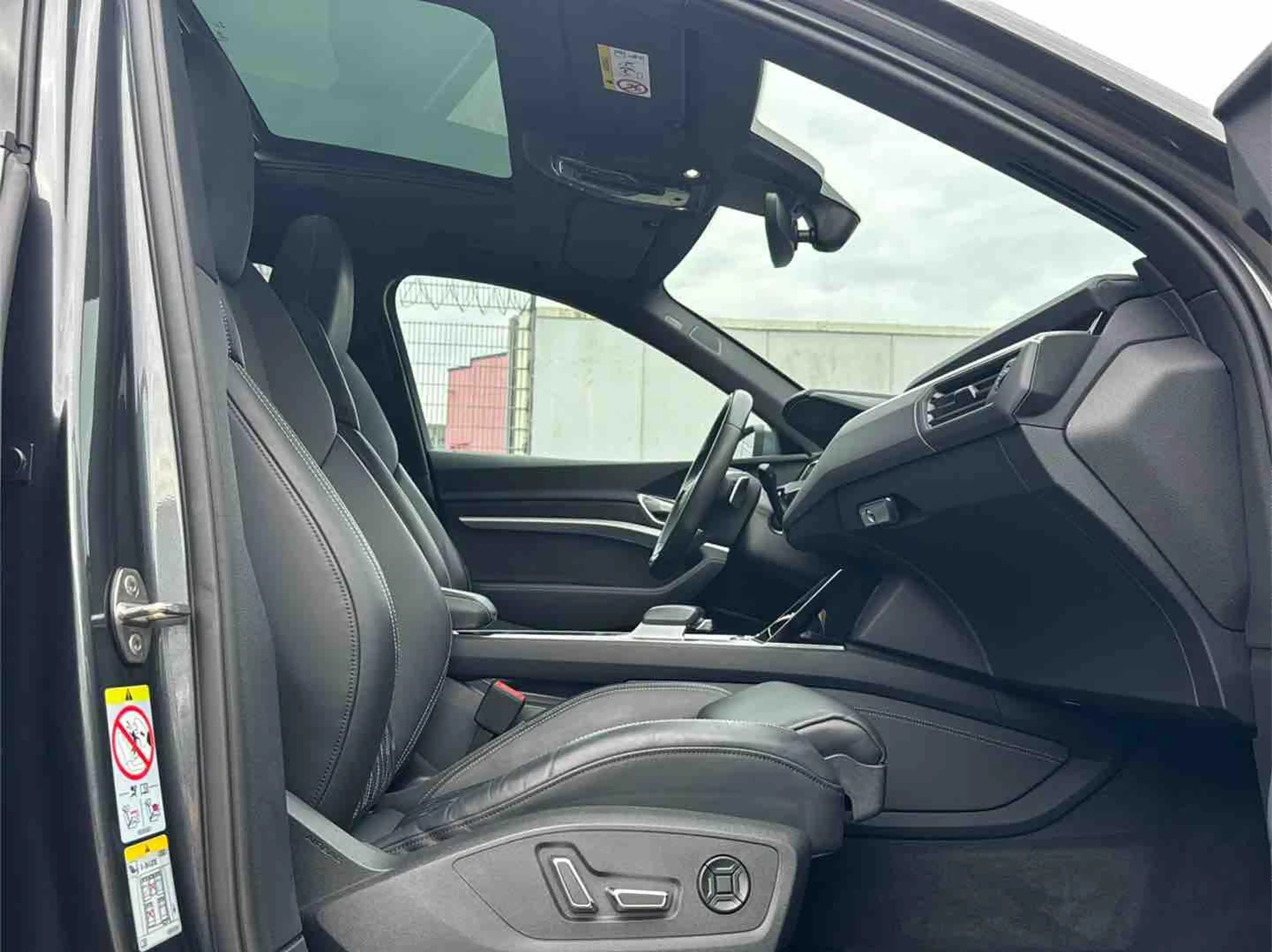 Audi e-tron Sportback 55 2x S line ACC PANO S-SITZE — photo 14