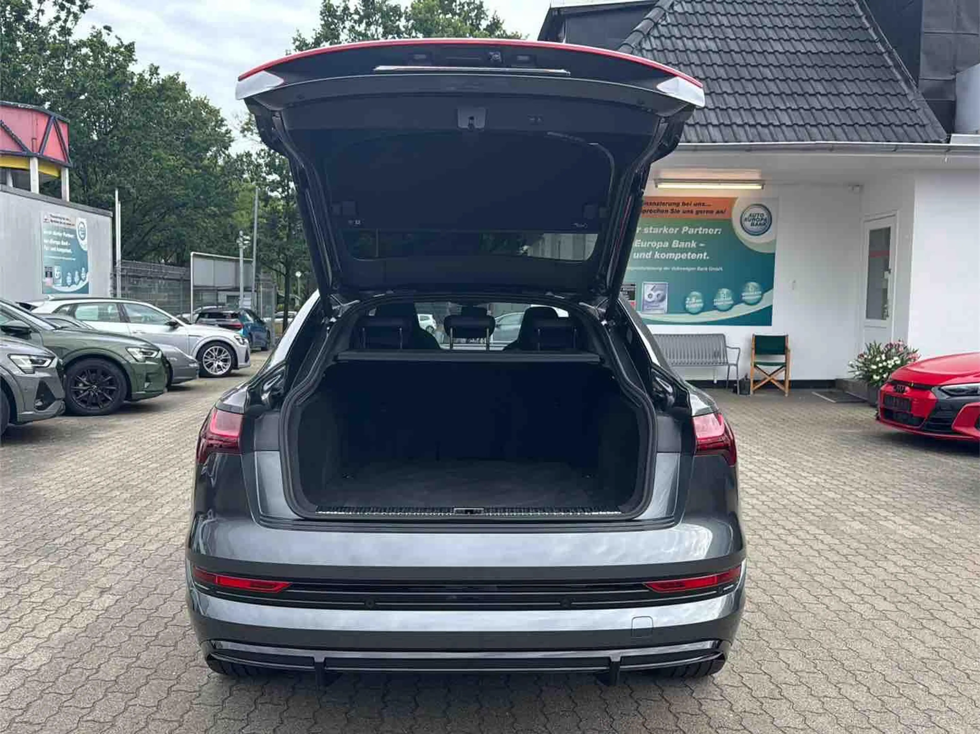 Audi e-tron Sportback 55 2x S line ACC PANO S-SITZE — photo 9