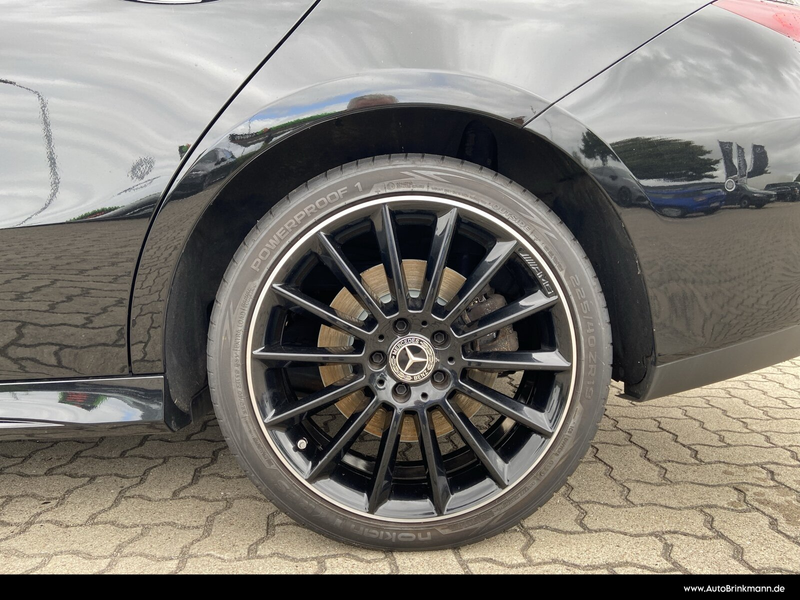 Mercedes-Benz CLA 250 CLA 250 e Shooting Brake AMG LinePanorama/Kamera — photo 9