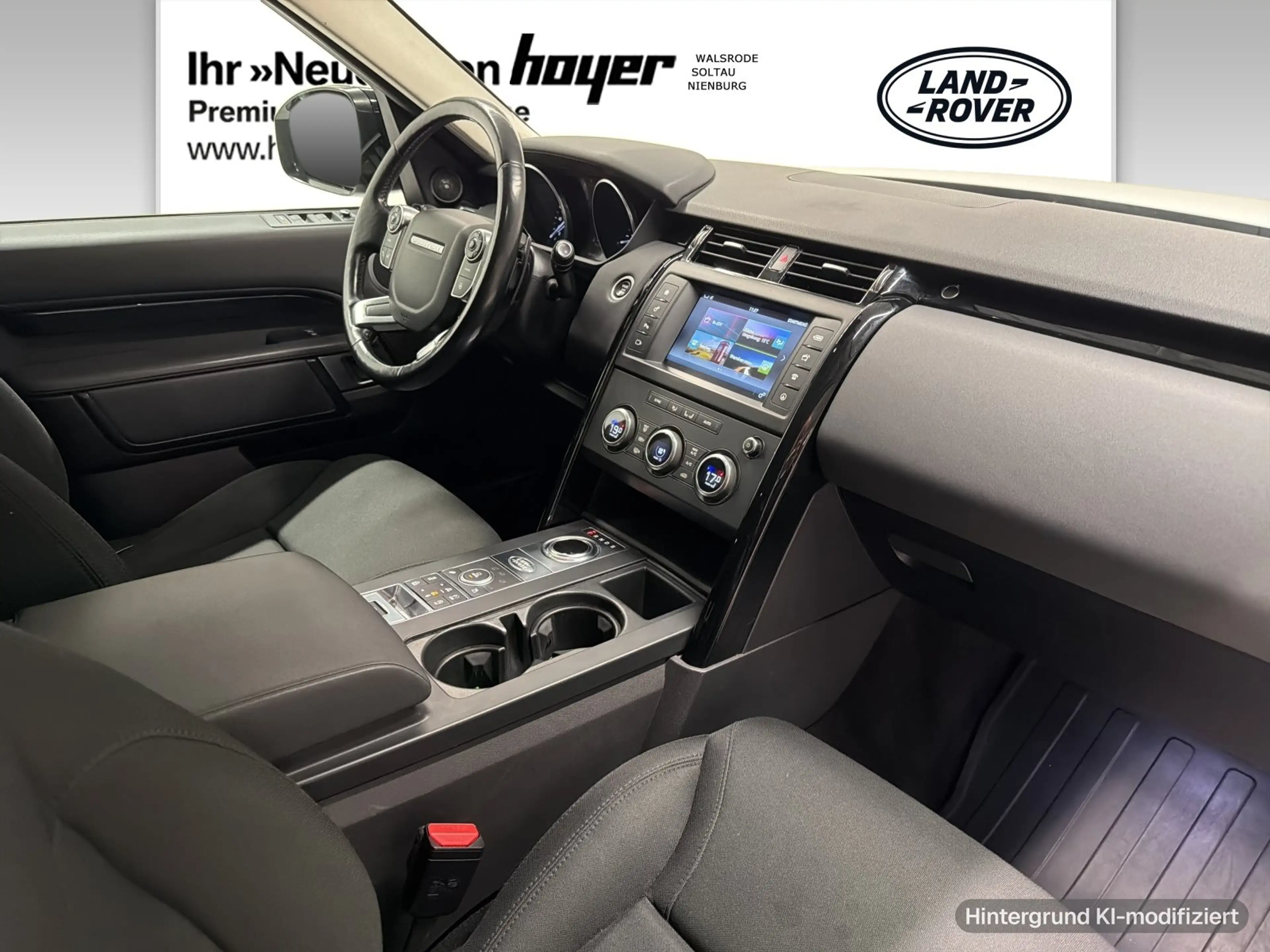 Land Rover Discovery 5 3.0 Td6 SE AHK 7Sitze LED Black Design — photo 4