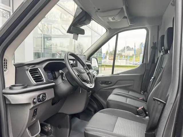 Ford Transit view 10