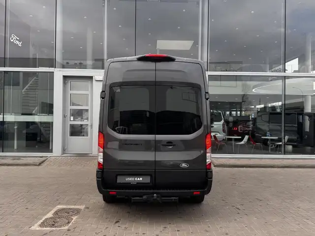 Ford Transit view 6
