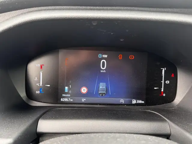 Ford Transit view 11