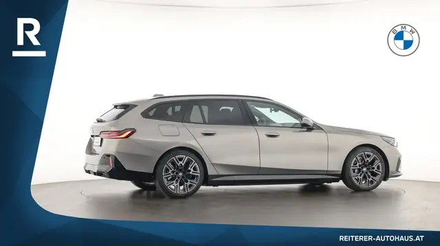 BMW M view 6