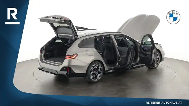 BMW M view 11
