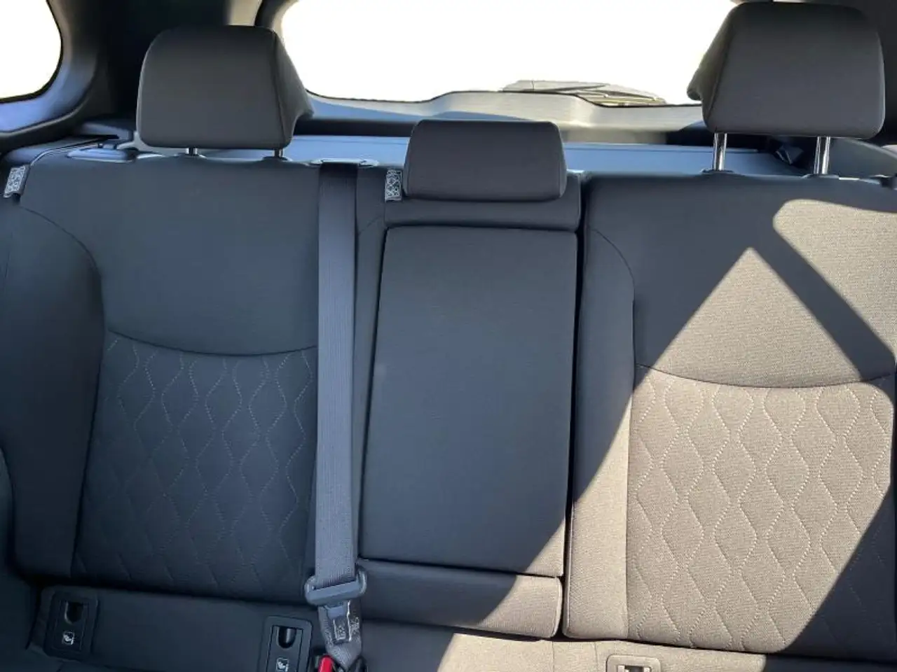 Toyota Corolla Cross 1.8 Hybrid 2WD STYLE, миниатюра 16