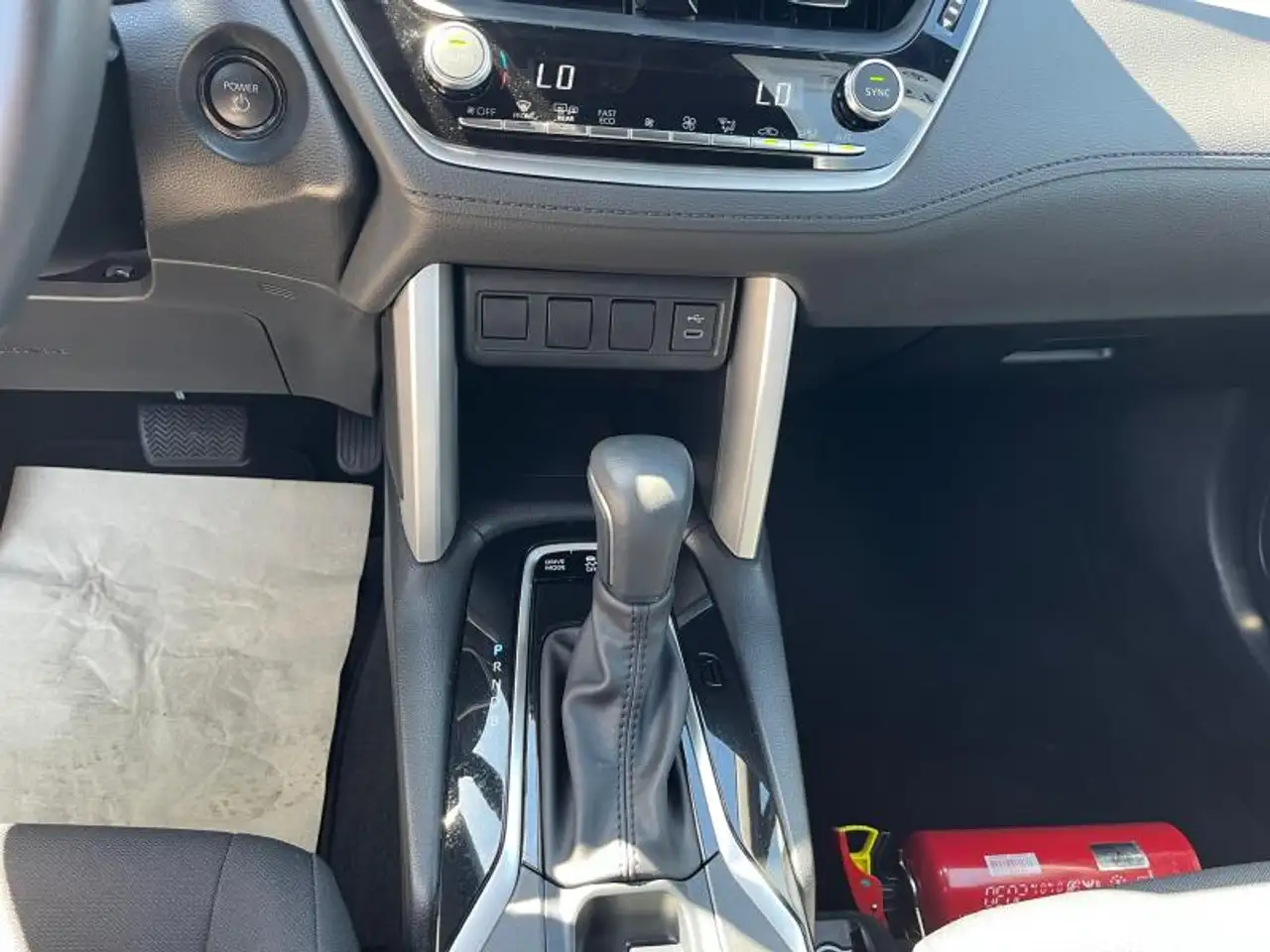 Toyota Corolla Cross 1.8 Hybrid 2WD STYLE, миниатюра 15