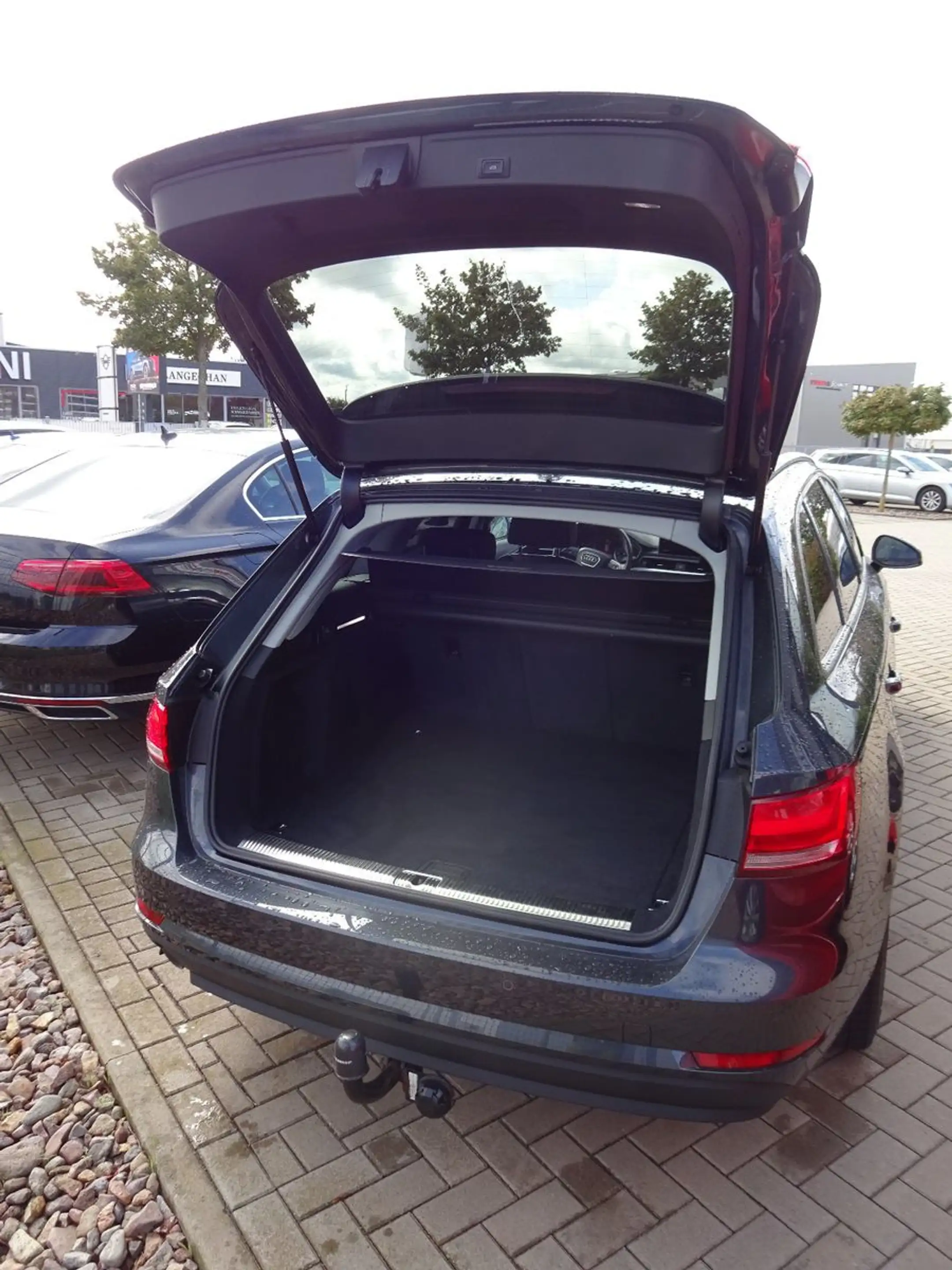 Audi A4 Avant 2.0 TDI Xenon/AHK — photo 13