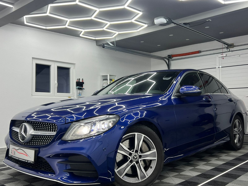 Mercedes-Benz C 300 Lim. AMG-LINE/STHZ/LED/KAMERA/AMBIENTE+ — photo 5