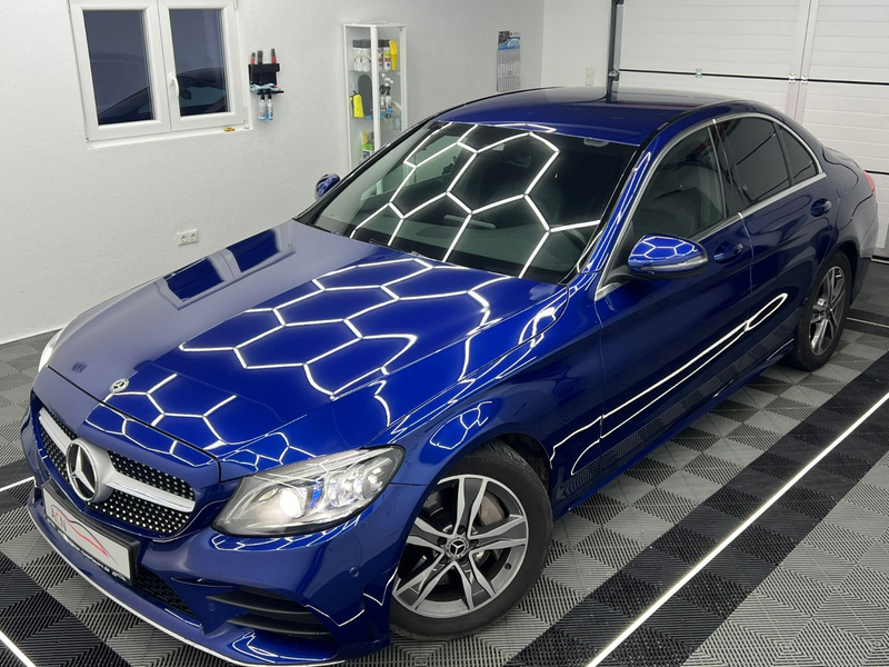 Mercedes-Benz C 300 Lim. AMG-LINE/STHZ/LED/KAMERA/AMBIENTE+ — photo 6