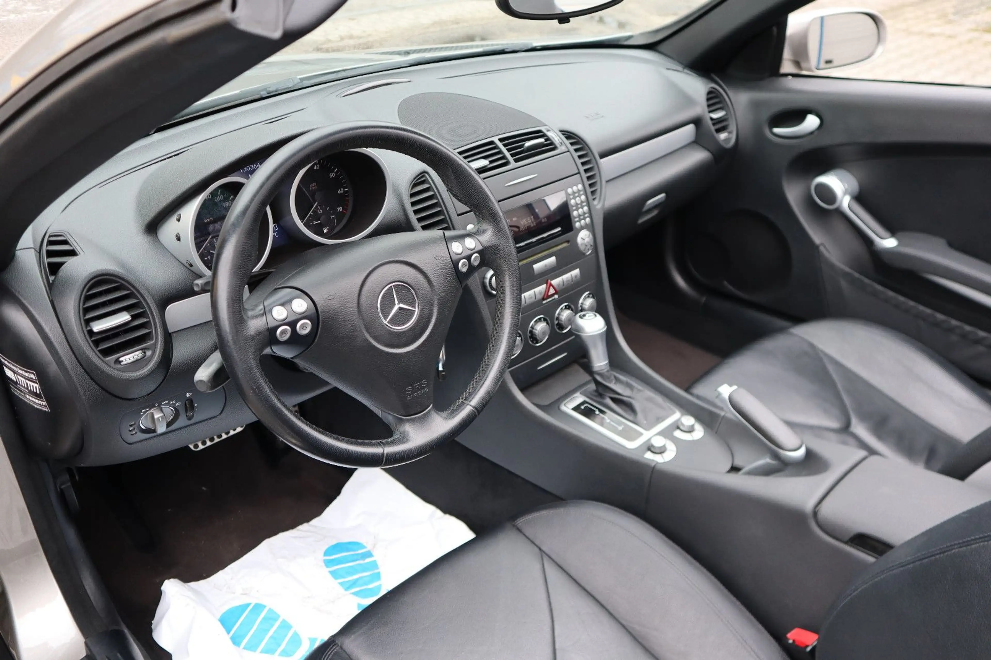 Mercedes-Benz SLK 200 Roadster Kompressor/LEDER/PDC/SCHECKH. — photo 12