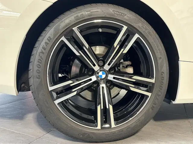 BMW M view 3