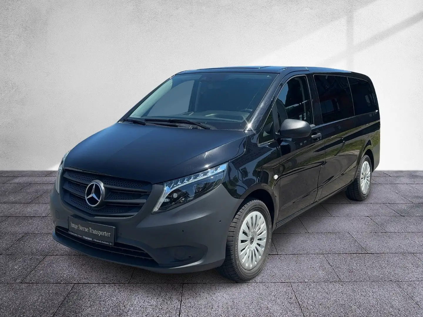 Mercedes-Benz Vito 116 CDI Tourer PRO Lang RKam LED Shz Schwarz - 2