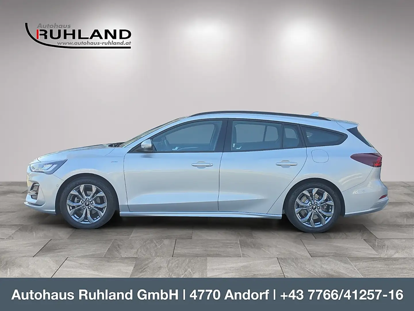 Ford Focus 1.0 EcoBoost Mild-Hybrid ST-Line Silber - 2