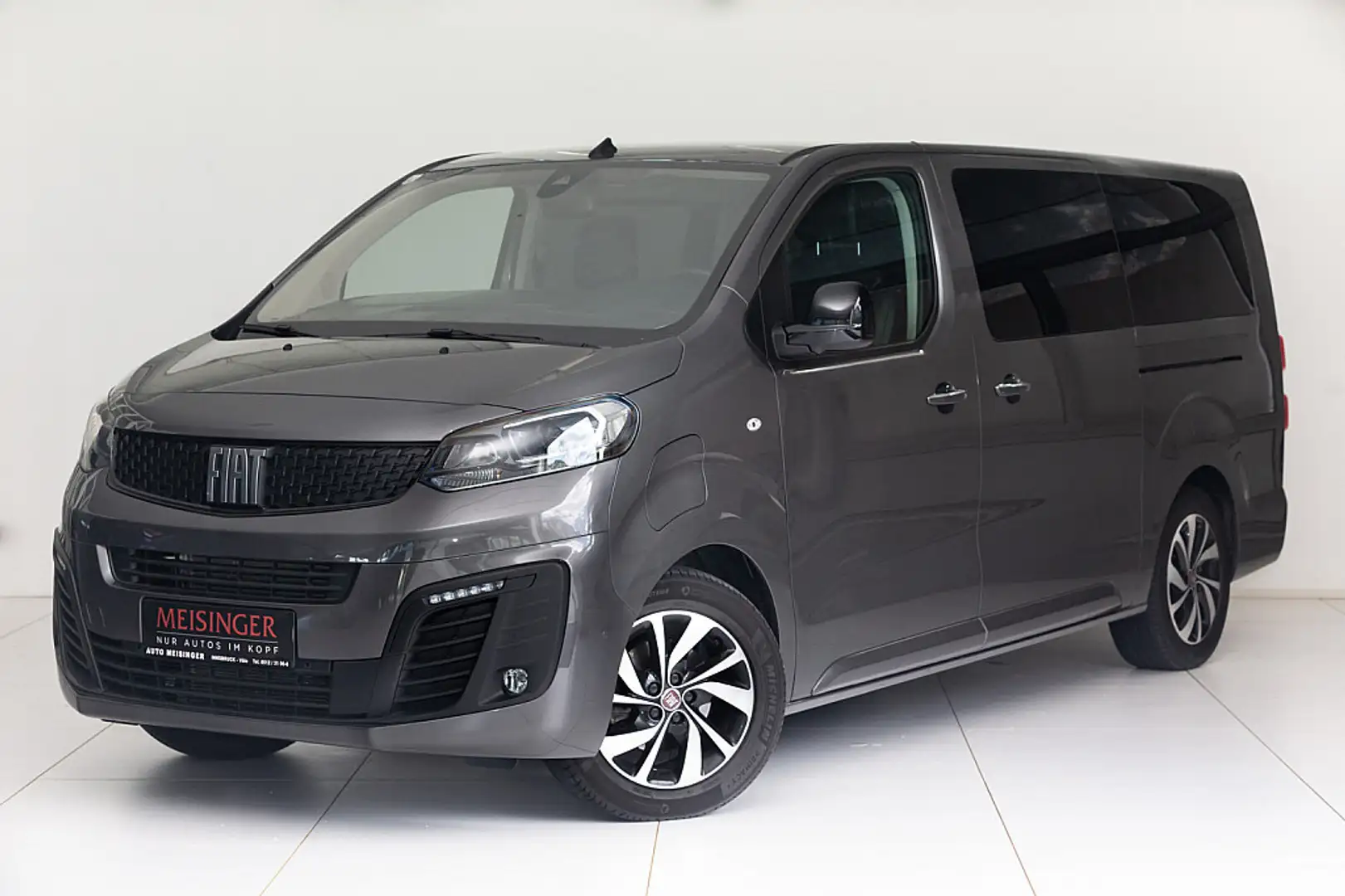 Fiat Ulysse e- Batterie 75kWh Lounge XL Gri - 1