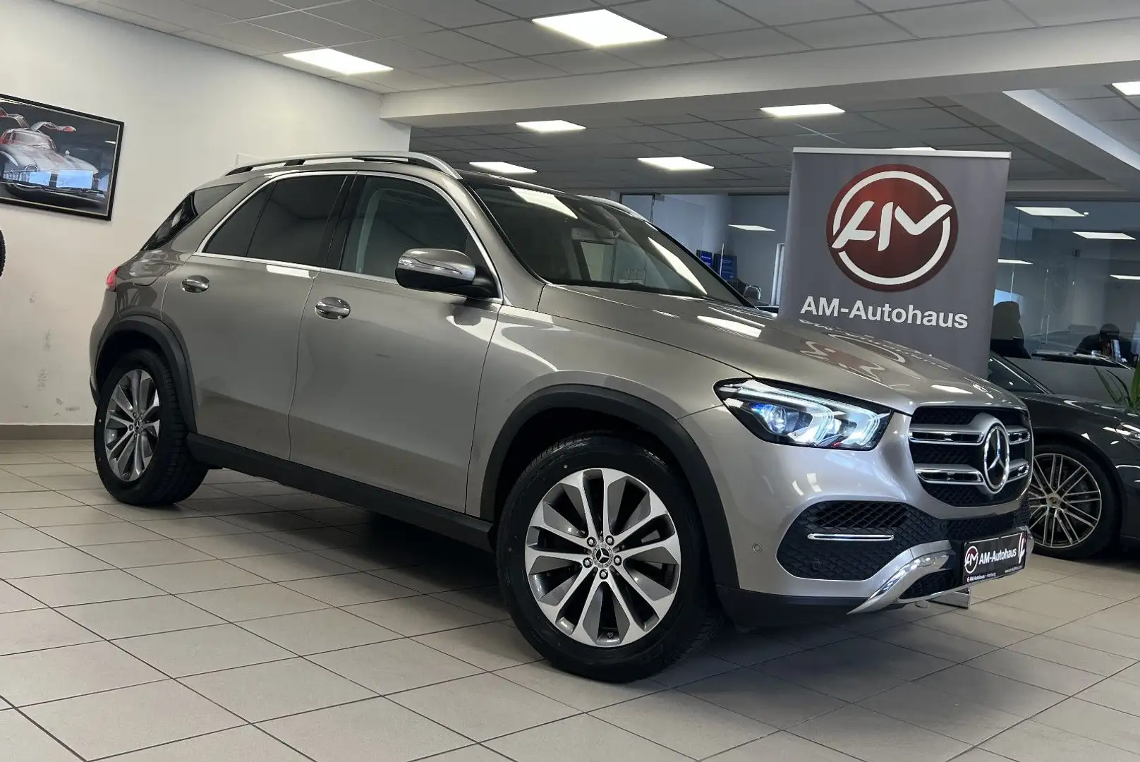 Mercedes-Benz GLE 350 d 4Matic *AMG*PanoSD*AHK*ACC*HUD*StdHzg* Silber - 1