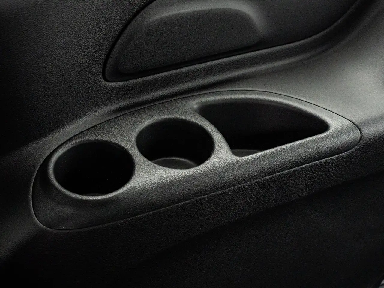 Chrysler Pacifica снимка Chrysler Pacifica