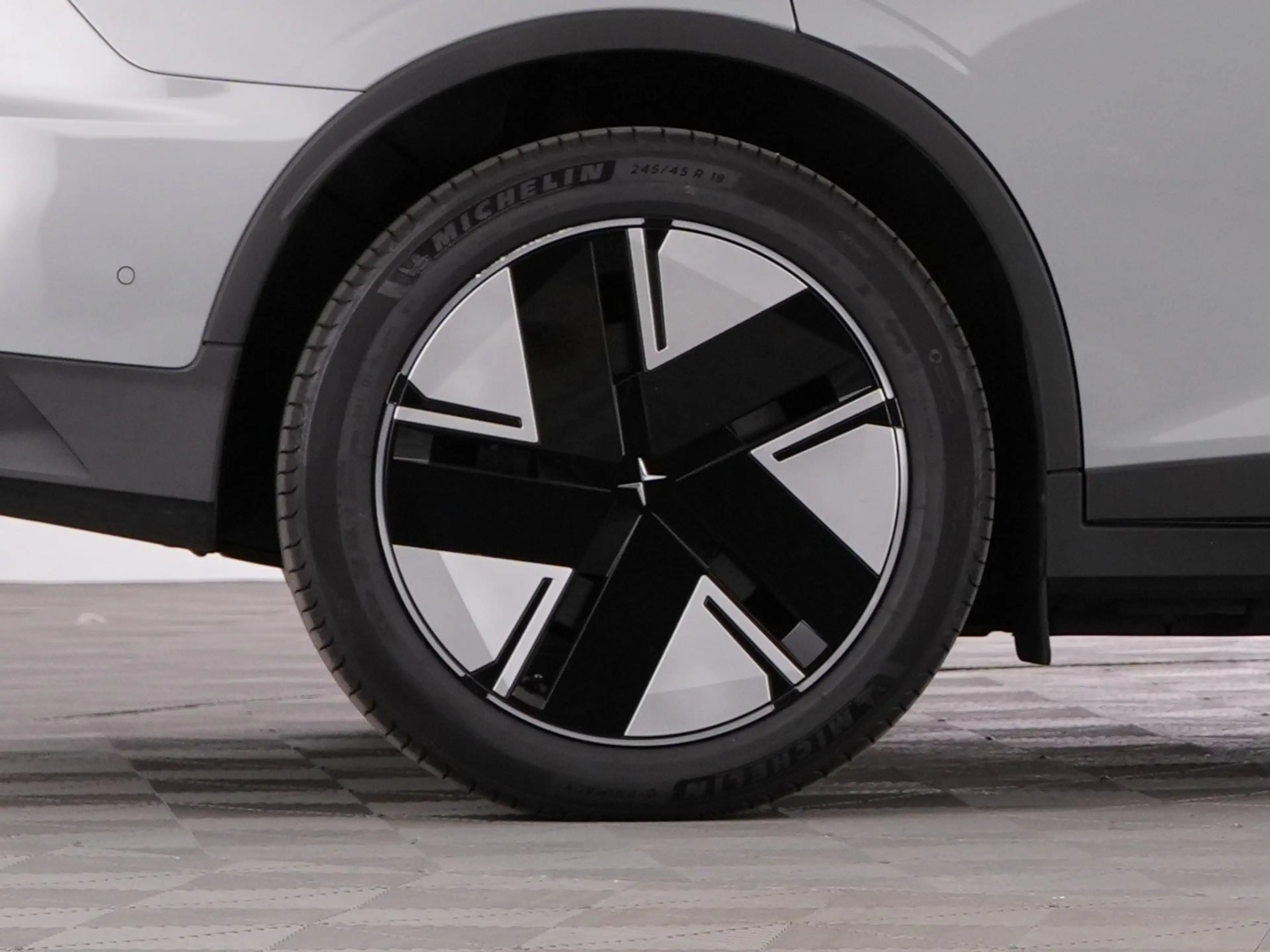 Polestar 2 Standard Range Single Motor Plus 70 kWh | PANORAMA — photo 39