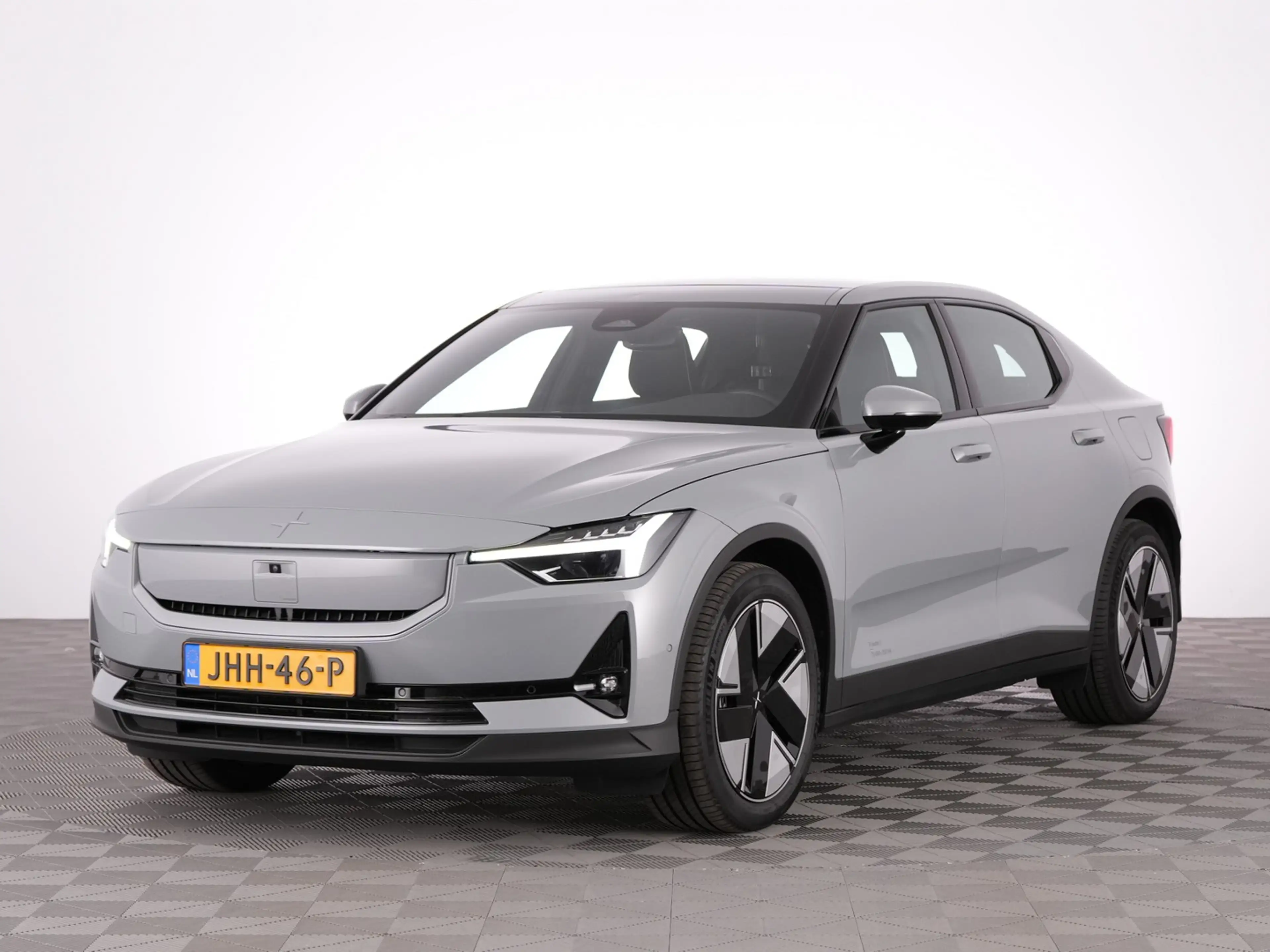 Polestar 2 Standard Range Single Motor Plus 70 kWh | PANORAMA — photo 13
