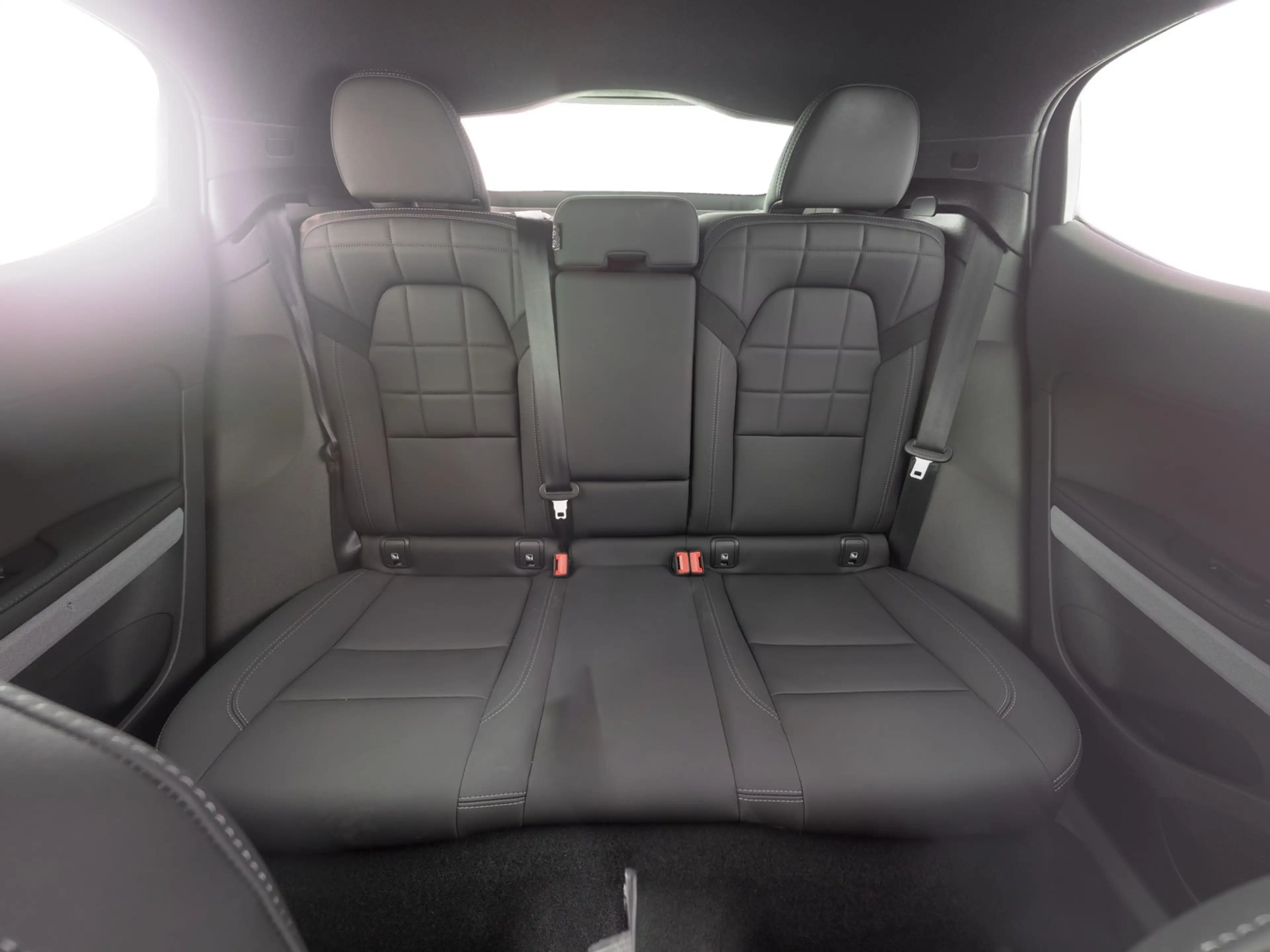 Polestar 2 Standard Range Single Motor Plus 70 kWh | PANORAMA — photo 8