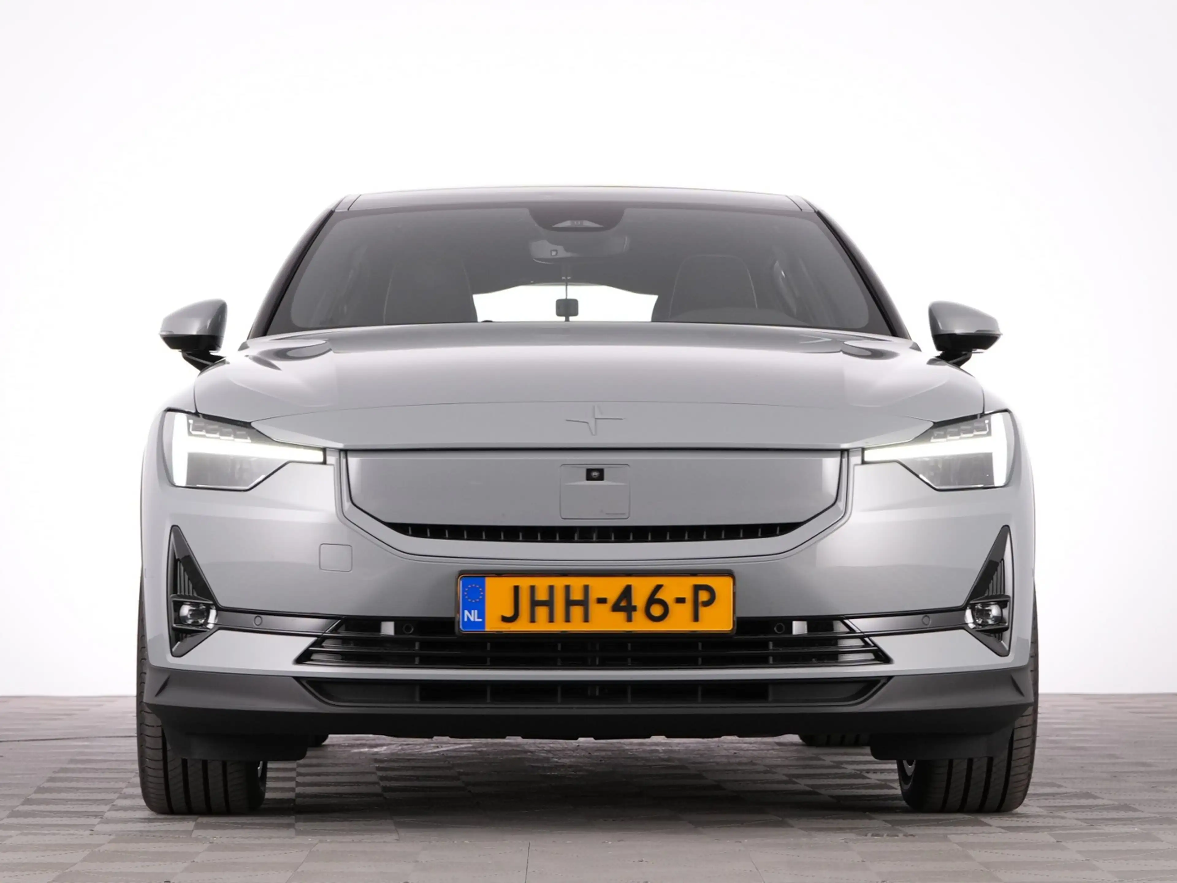 Polestar 2 Standard Range Single Motor Plus 70 kWh | PANORAMA — photo 31