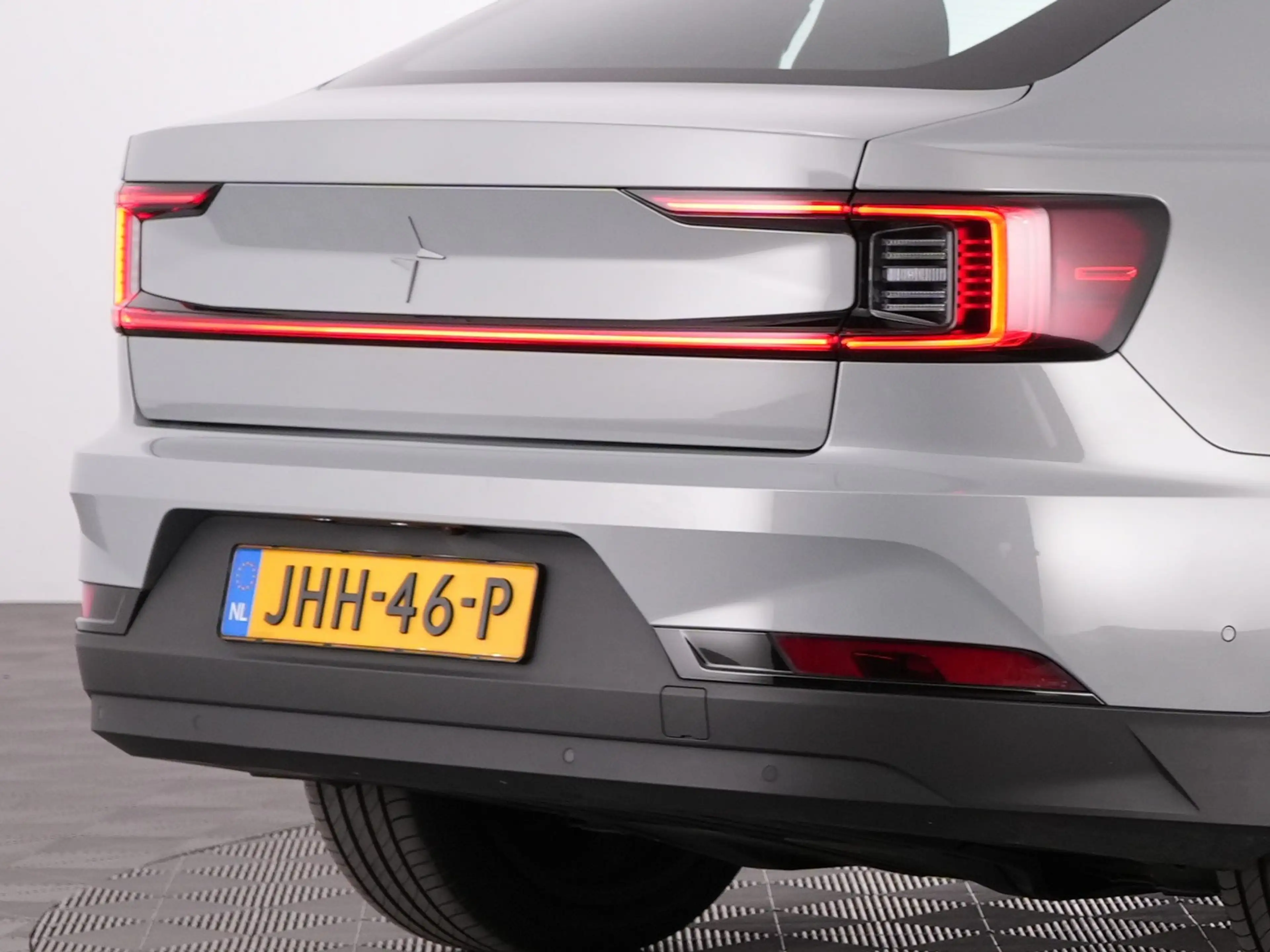 Polestar 2 Standard Range Single Motor Plus 70 kWh | PANORAMA — photo 28