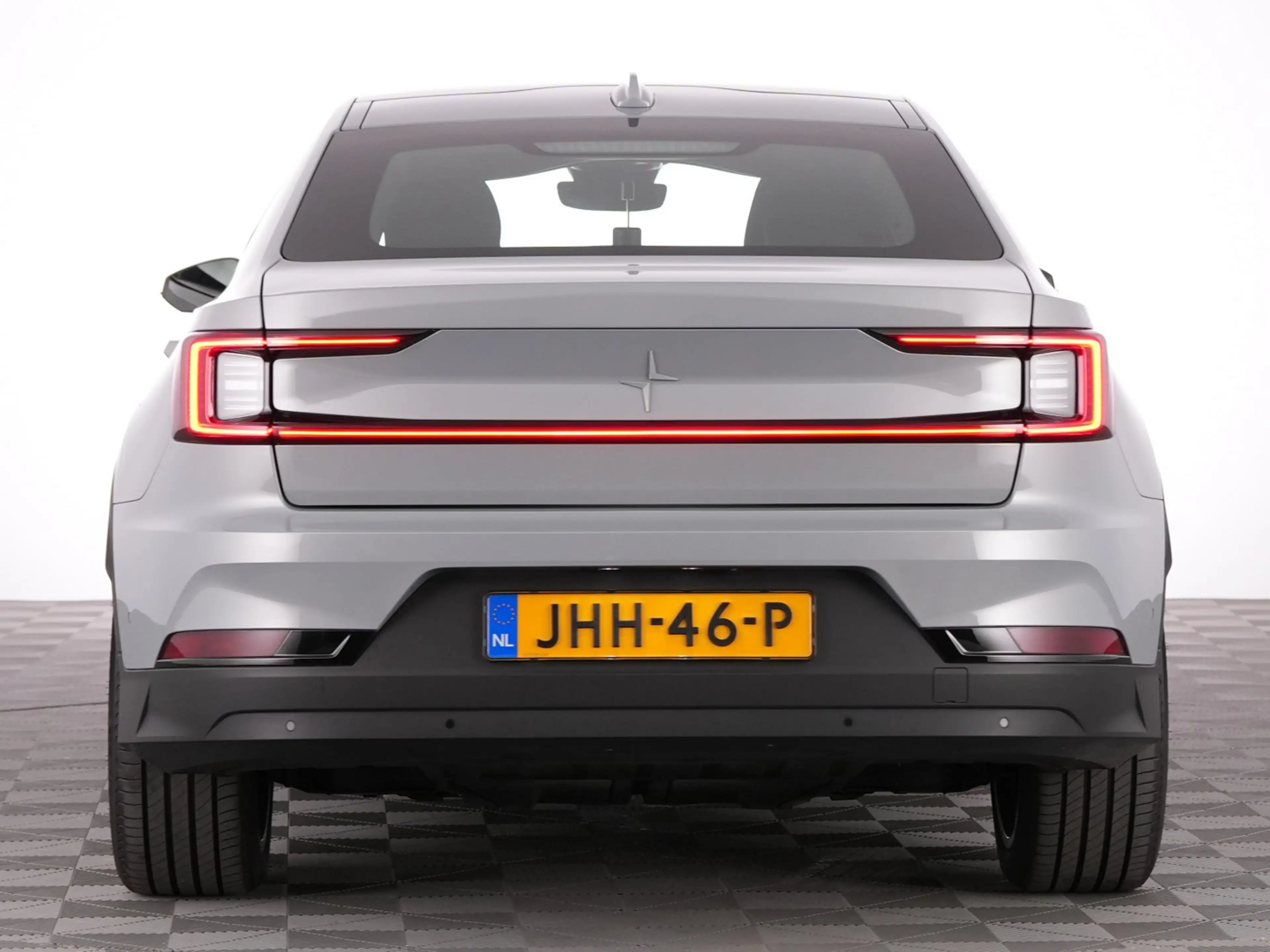 Polestar 2 Standard Range Single Motor Plus 70 kWh | PANORAMA — photo 18