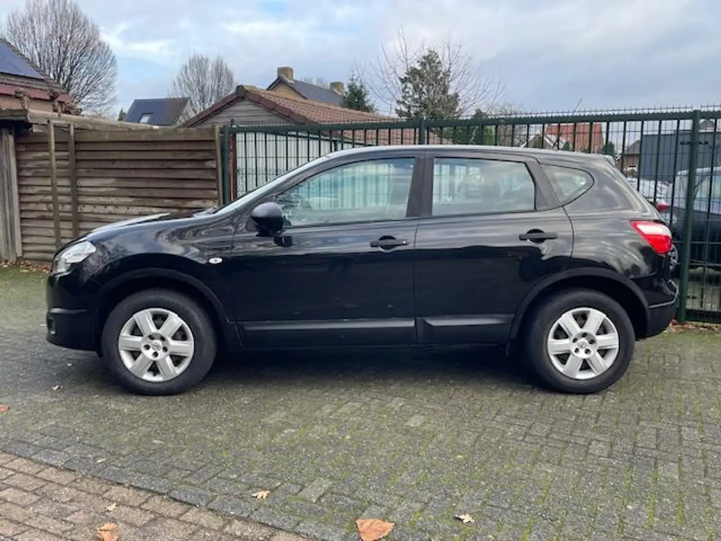 Nissan Qashqai 1.6 Visia Noir - 2
