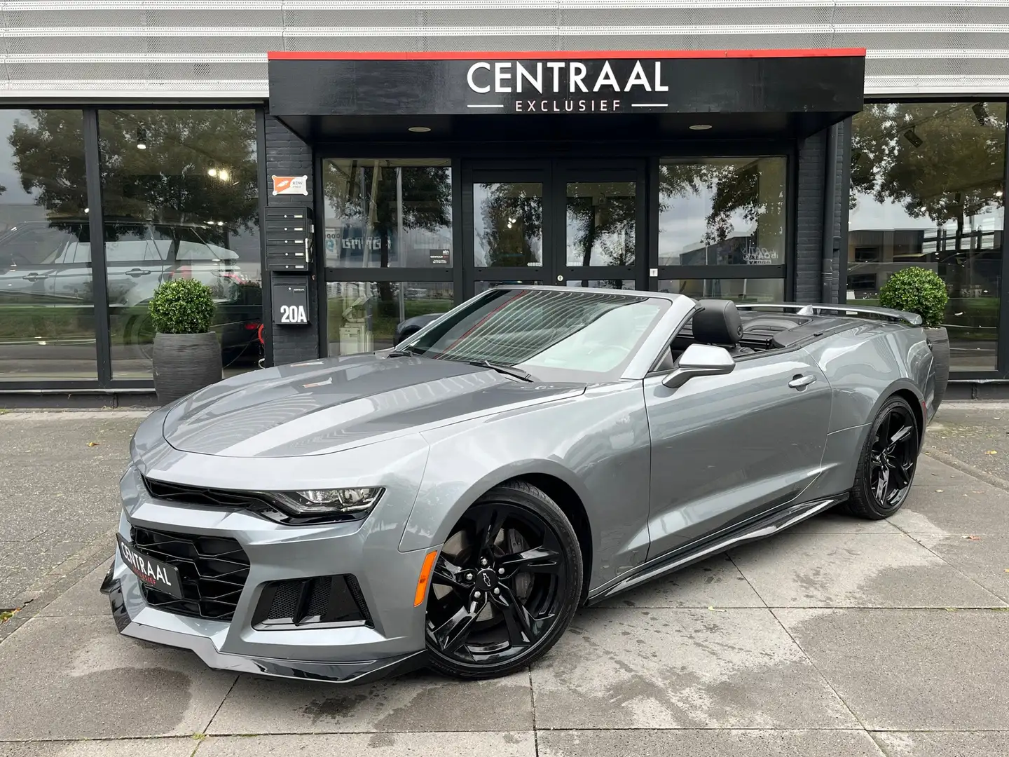 Chevrolet Camaro Convertible 6.2 V8 Touring|Bose|Head-Up|Memory|Car Grau - 1