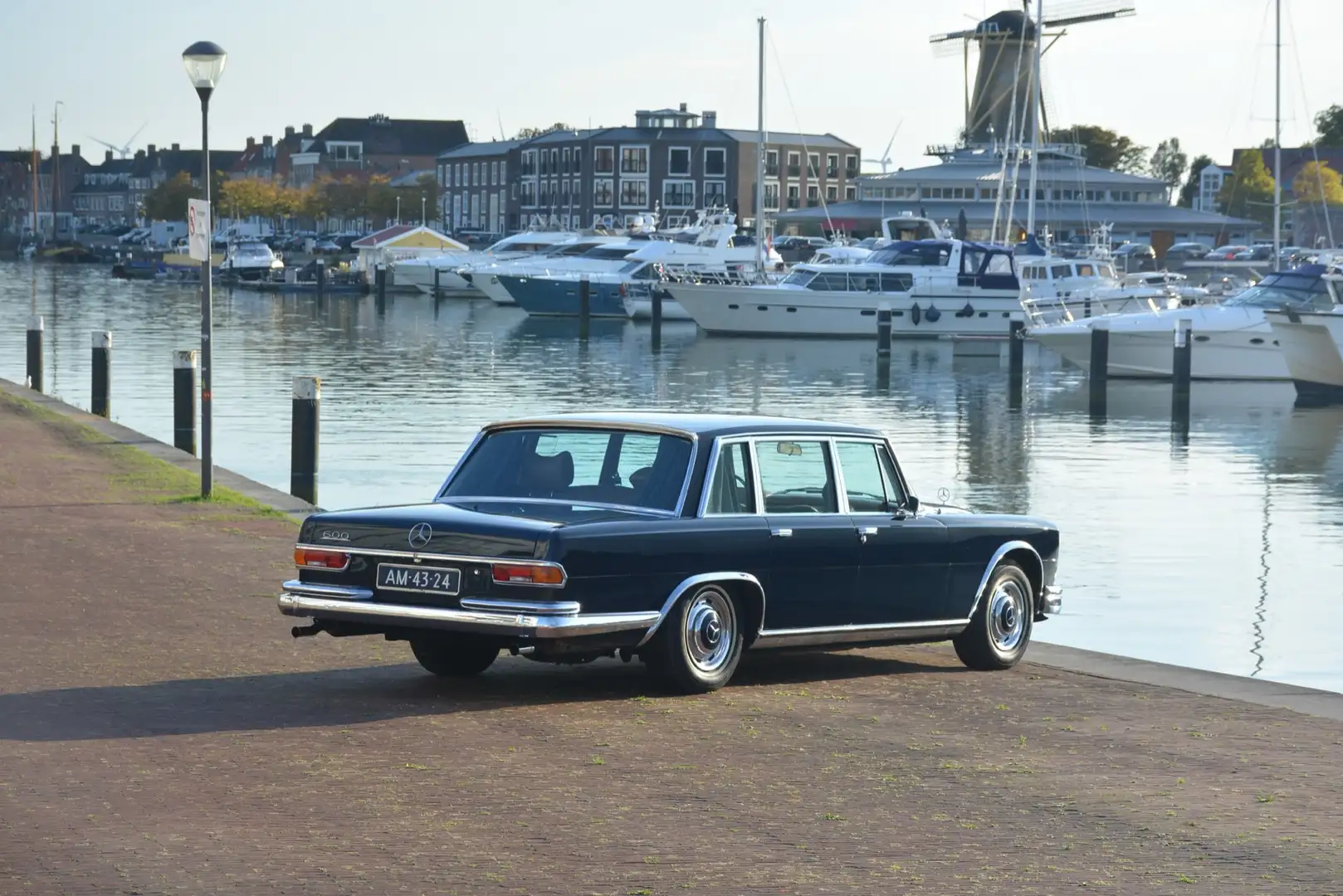 Mercedes-Benz 600 full history delivered new in Switzerland - 2