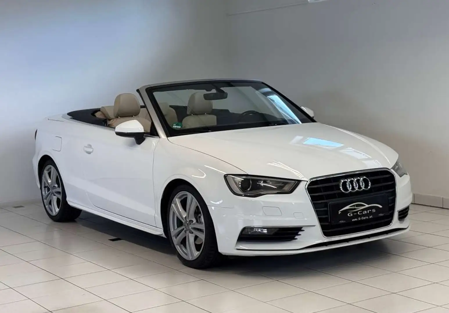 Audi A3 Cabriolet 2,0 TDI Intense Weiß - 1