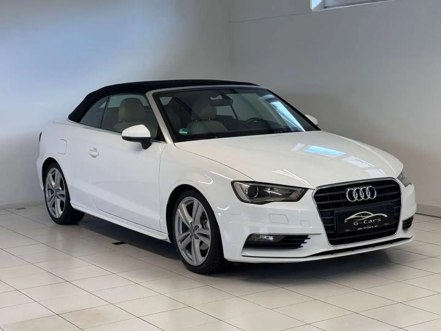Audi A3 Cabriolet 2,0 TDI Intense Weiß - 2