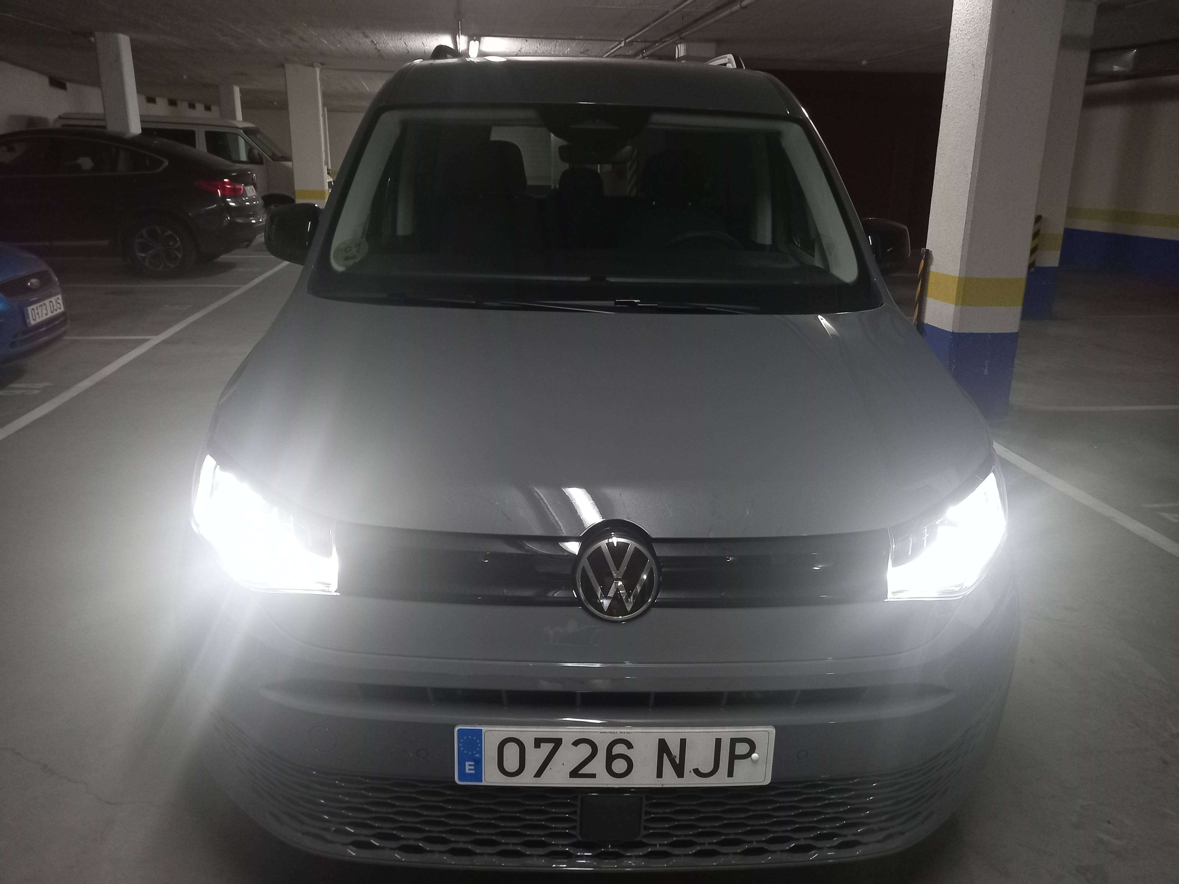 Volkswagen Caddy Caddy 2.0TDI Kombi DSG 90KW Kombi - foto 1