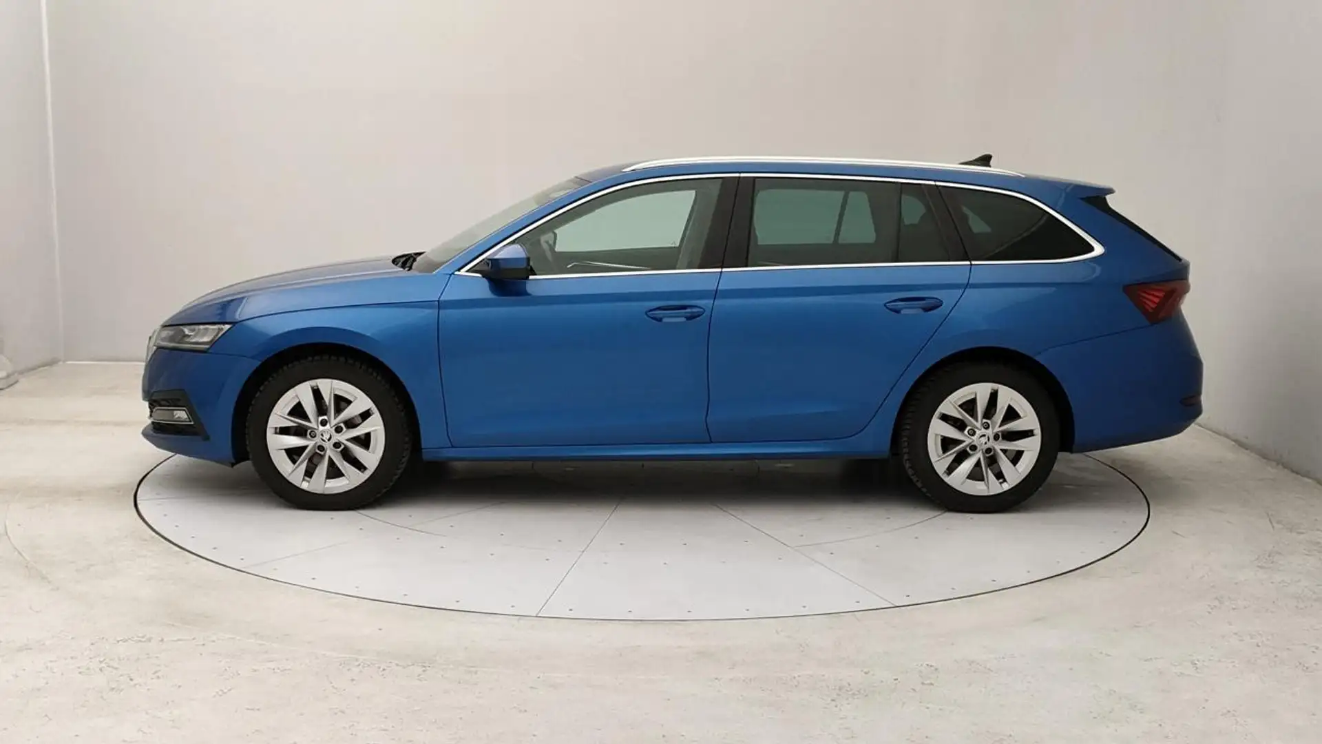 Skoda Octavia 2.0 tdi evo Style 150cv dsg Blu/Azzurro - 2