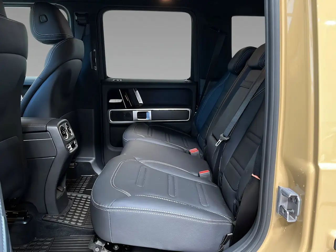 Mercedes-Benz G 450 d PROFESSIONAL+NIGHT+Memory+StHz+AHK+360° 9