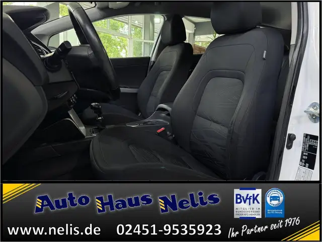 Kia Ceed view 8