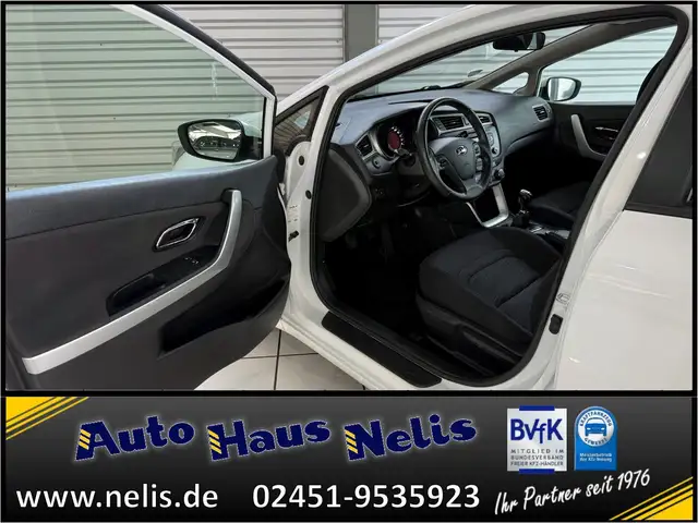 Kia Ceed view 7