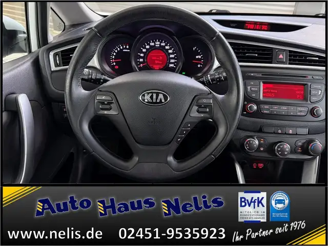 Kia Ceed view 11