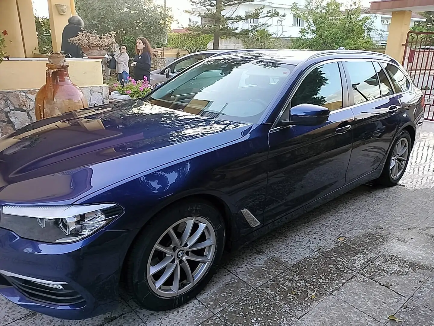 BMW 520 Serie 5 G31 2017 Touring 520d Touring Business Azul - 2