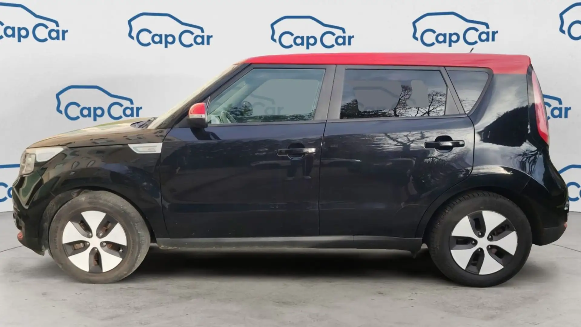 Kia Soul EV 110 Ultimate crna - 2