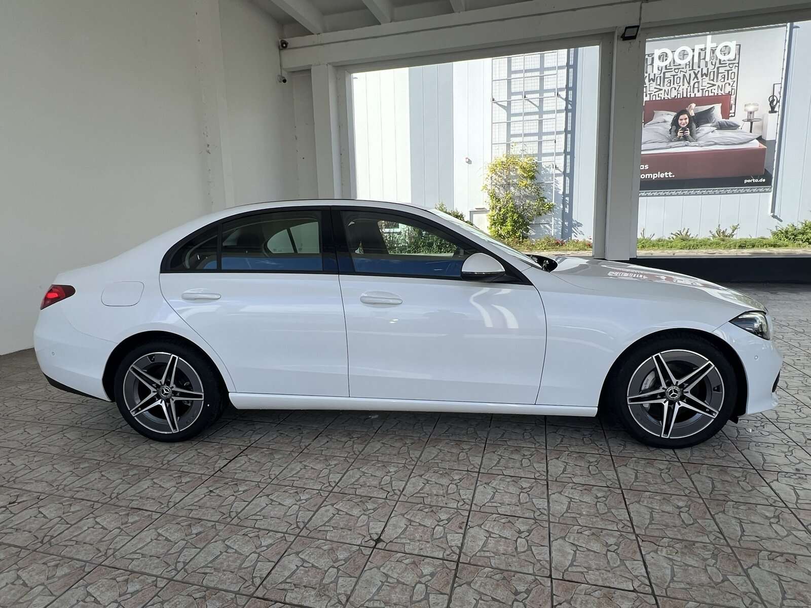 Mercedes-Benz C 220