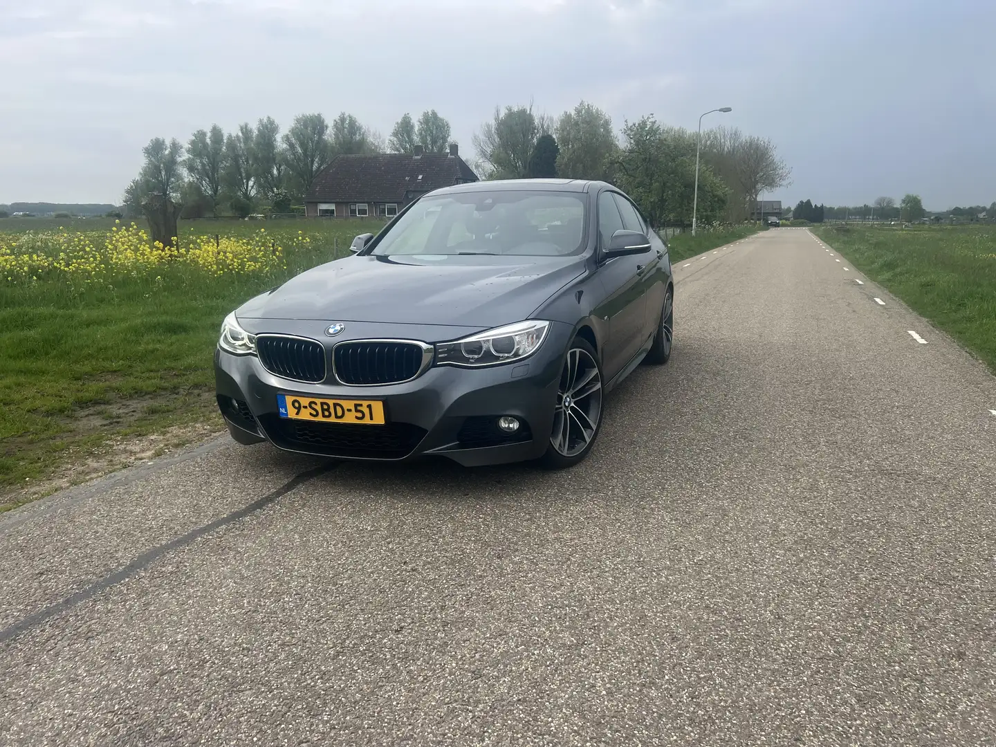 BMW 328 GT High Executive NAP IN TOPSTAAT! Grijs - 2