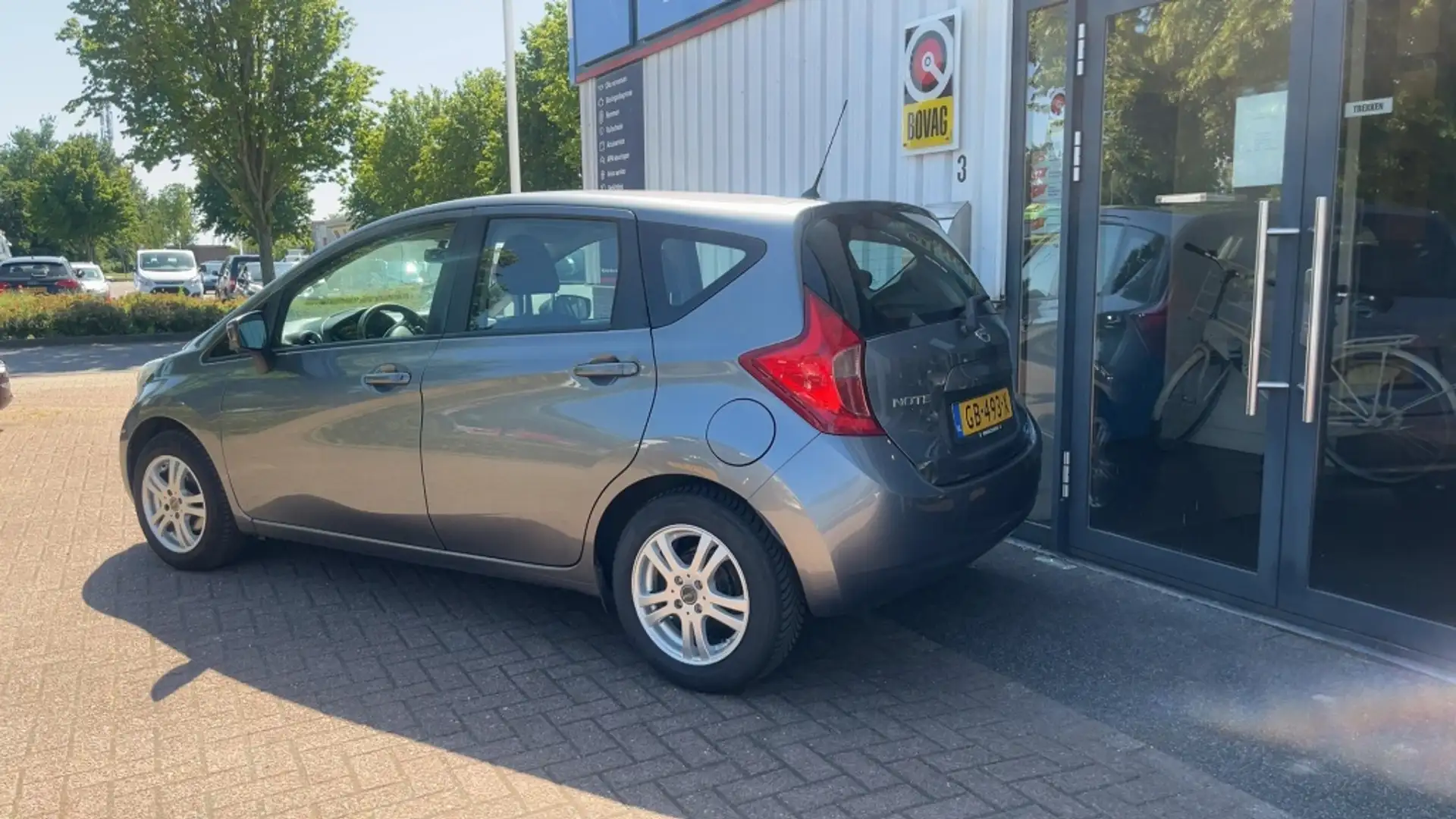 Nissan Note 1.5 dCi Connect Ed. Gris - 2
