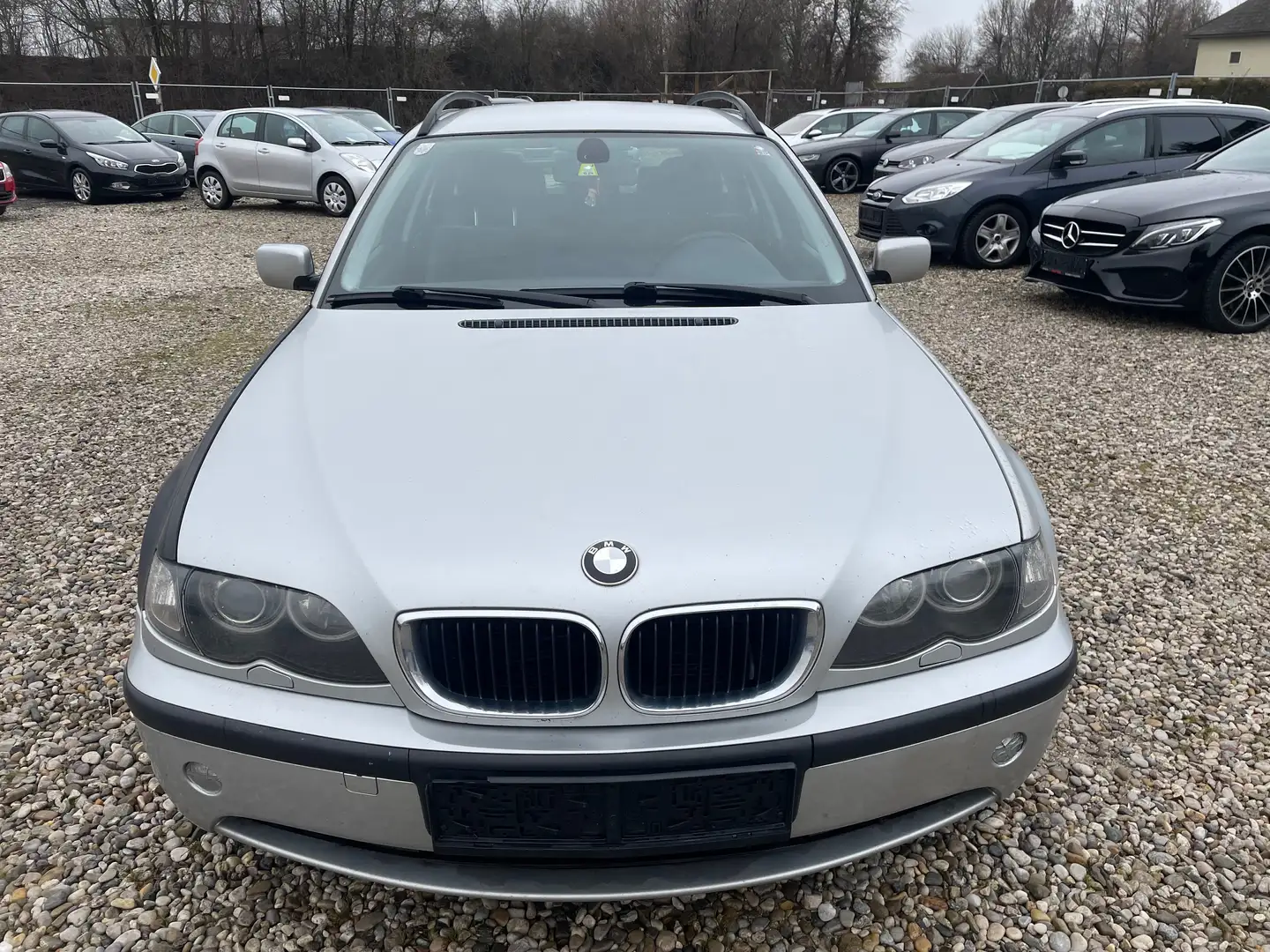 BMW 318 318d touring Argent - 1