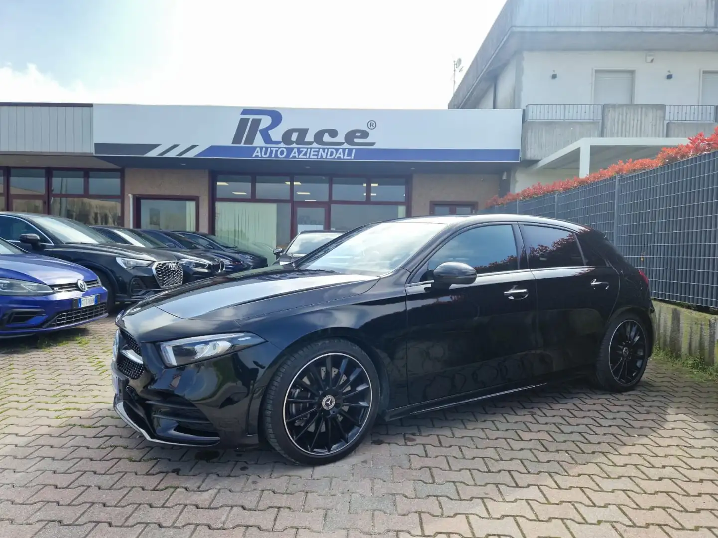 Mercedes-Benz A 250 AMG PREMIUM PAK LUCI VARI COLORI Negro - 1