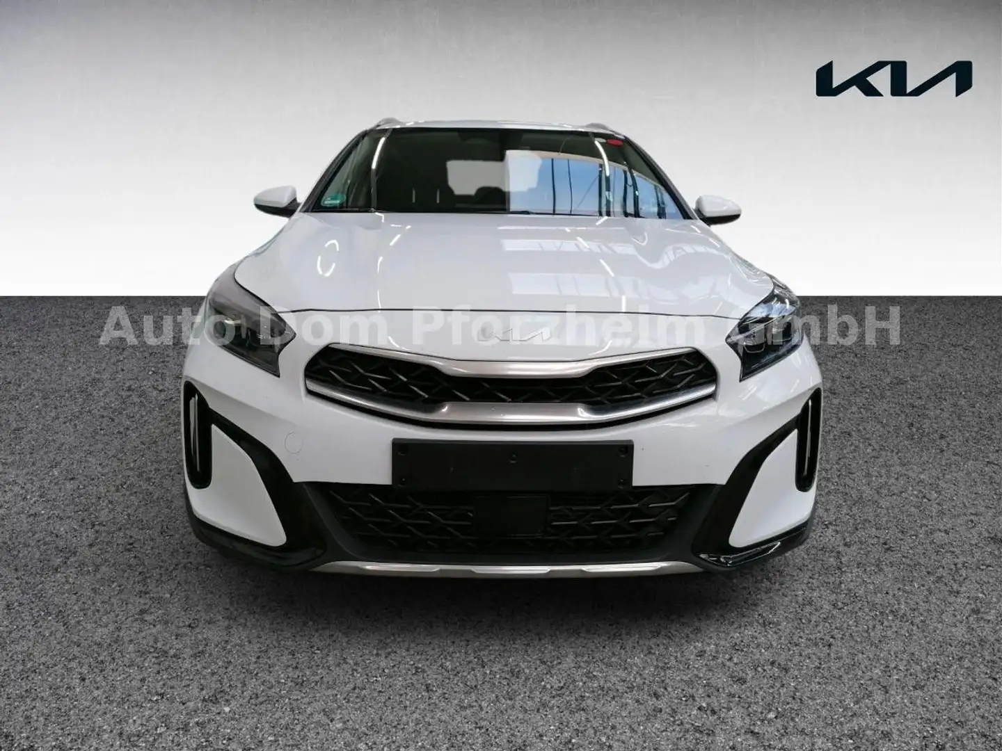Kia XCeed 1.5 T-GDI DCT Vision + Komfort-Paket/NAVI Bílá - 2