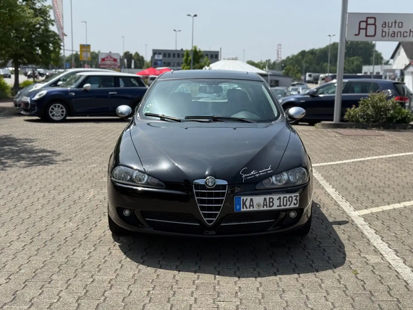 Alfa Romeo 147 2.0 TS 16V Distinctive *el. Schiebedach crna - 2