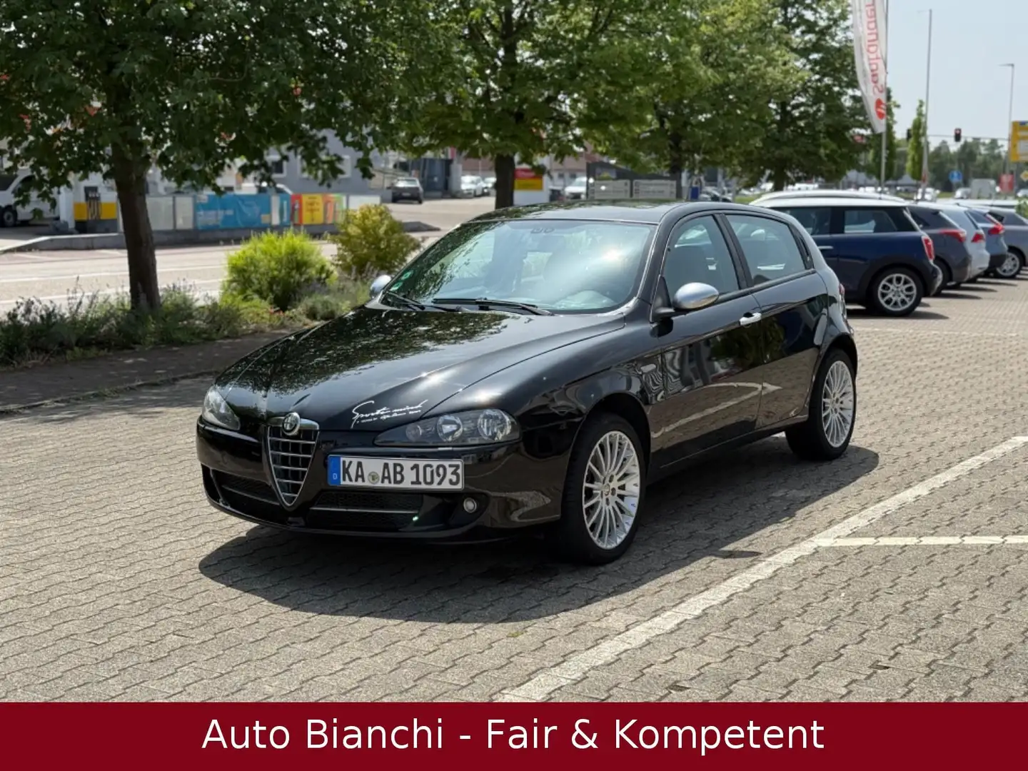 Alfa Romeo 147 2.0 TS 16V Distinctive *el. Schiebedach crna - 1