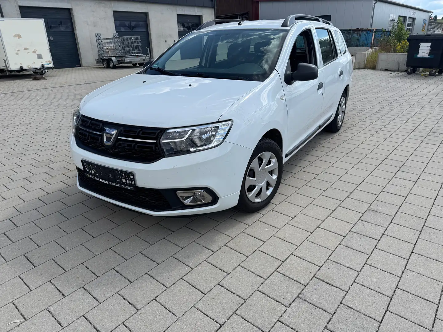 Dacia Logan MCV SCe 75 Comfort Weiß - 1